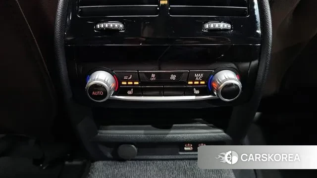 BMW 5 Series (G30) id 3378635 из Кореи 10