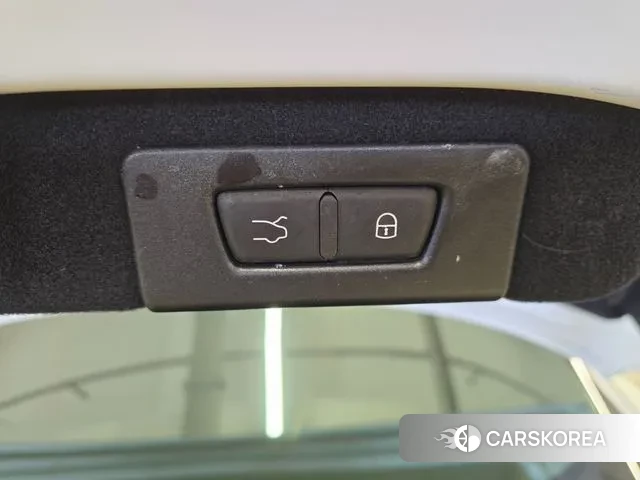 Maserati Ghibli id 3757059 из Кореи 10