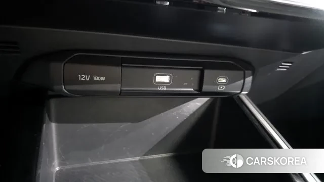 Kia Di Ol Nu Niro id 3581572 из Кореи 10