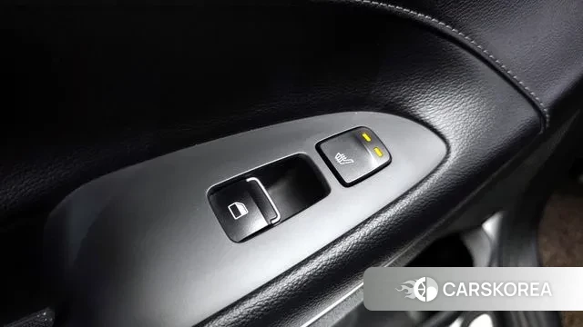 Hyundai Grandeur IG id 3198522 из Кореи 10