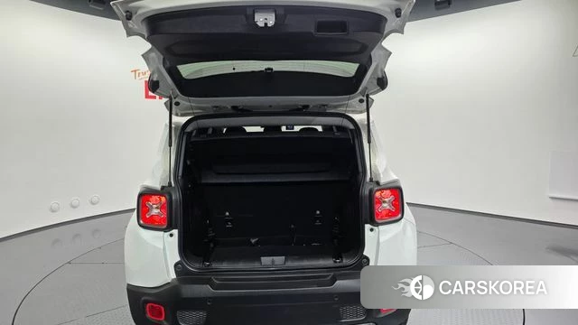 Jeep Renegade id 3966042 из Кореи 10