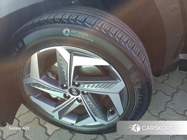 Hyundai Tucson (NX4) id 3607376 из Кореи 10