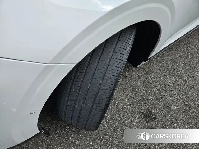 Hyundai Grandeur (GN7) id 3410878 из Кореи 10