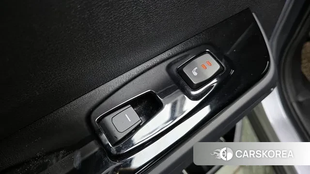 Ssangyong Torres id 3523646 из Кореи 10