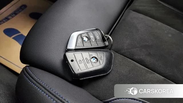 BMW 3 Series (G20) id 3518773 из Кореи 10