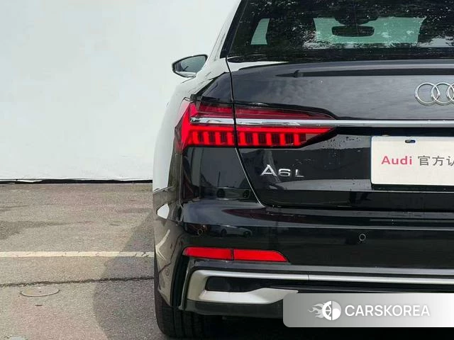 Audi A6L id 4278463 из Китая 10