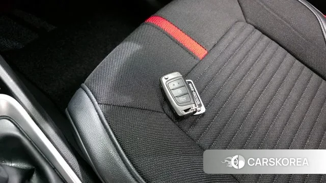 Hyundai Venue id 3562486 из Кореи 10