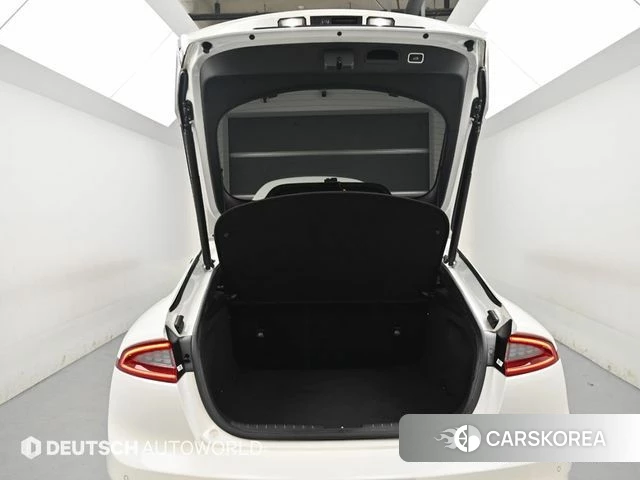Kia Stinger id 4563154 из Кореи 10
