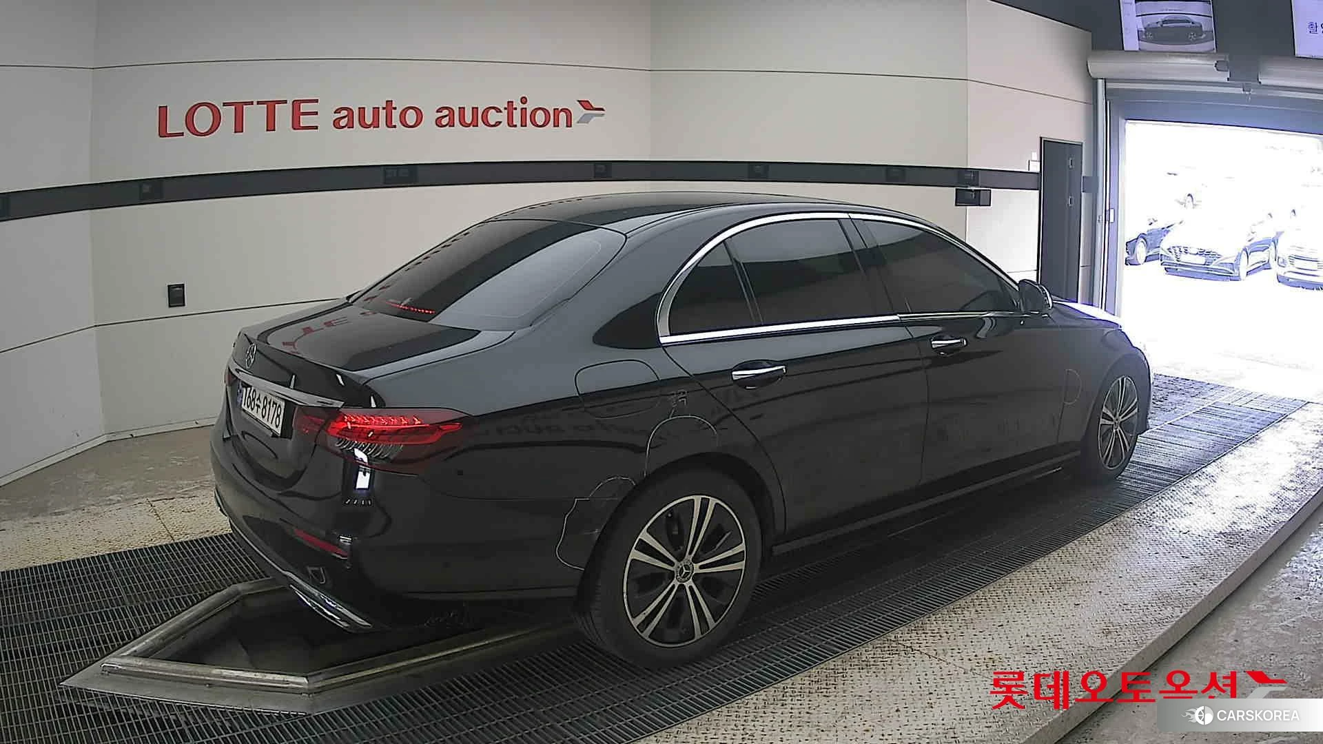 Mercedes-Benz Mercedes-Benz E250 id 4504430 из Кореи 10