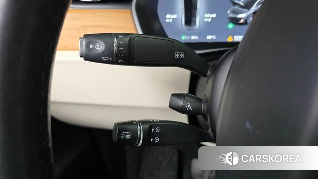 Tesla Model X id 4551373 из Кореи 10