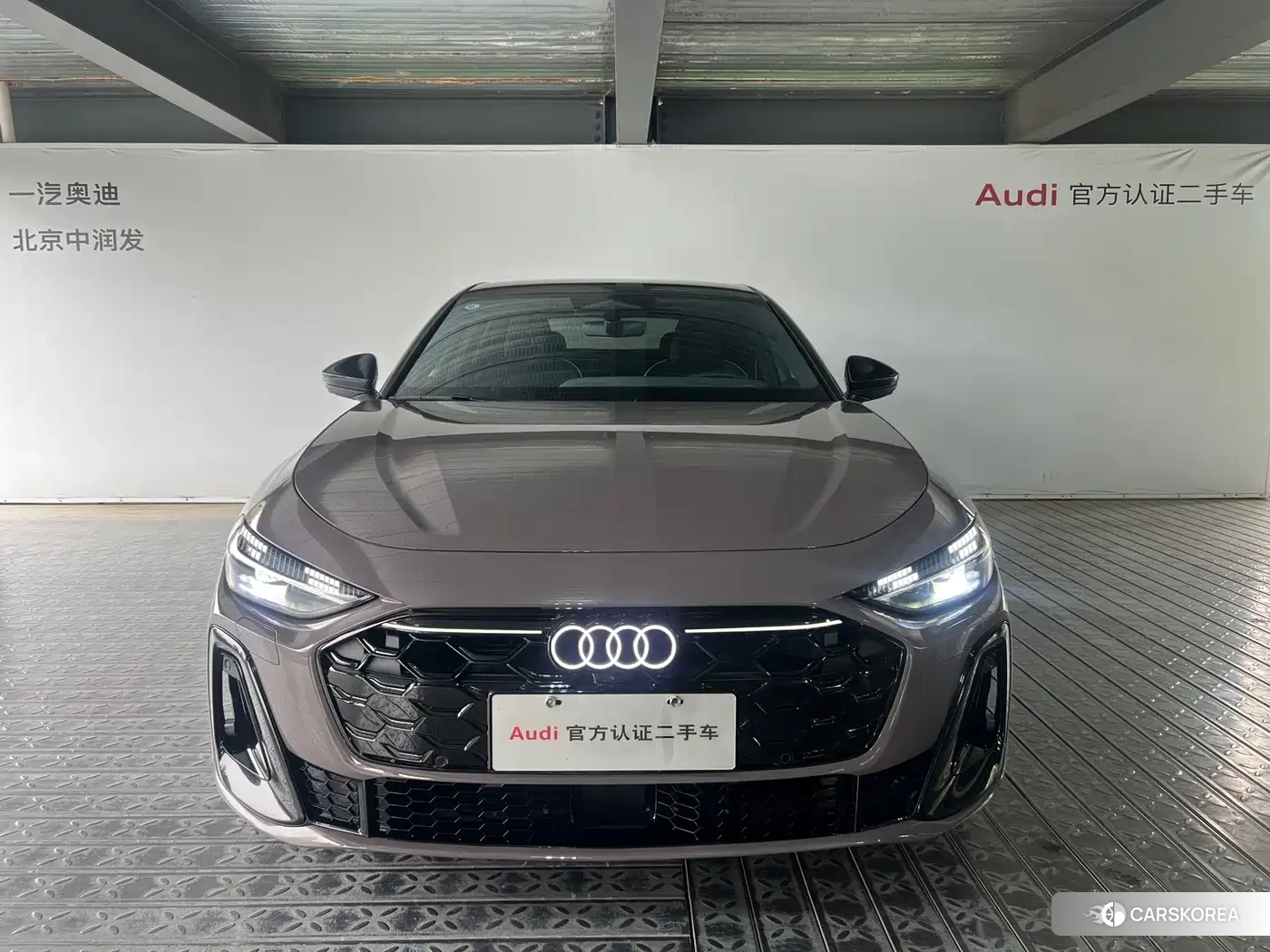 Audi A5L id 4589111 из Китая 10