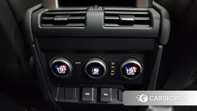 Land Rover Defender (L663) id 3088006 из Кореи 10