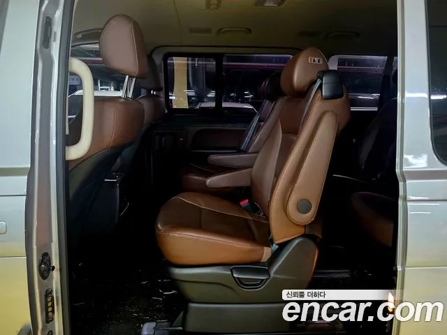 Hyundai The New Grand Starex id 2928390 из Кореи 10