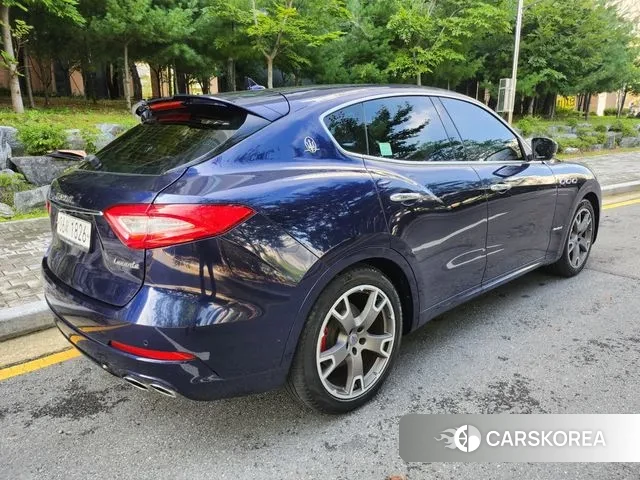 Maserati Levante id 3203733 из Кореи 10