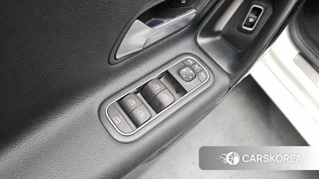 Mercedes-Benz A-Class W177 id 4688913 из Кореи 10