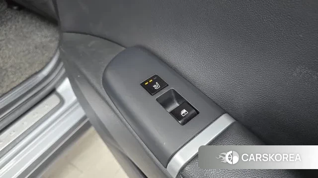 Hyundai Grandeur (GN7) id 3726394 из Кореи 10