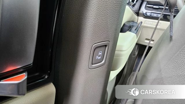 Kia Carnival 4th generation id 3936207 из Кореи 10