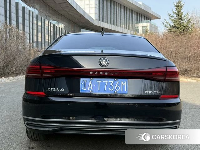 Volkswagen Passat id 4256084 из Китая 10