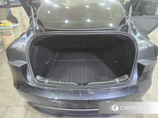 Tesla Model 3 id 3658771 из Кореи 10