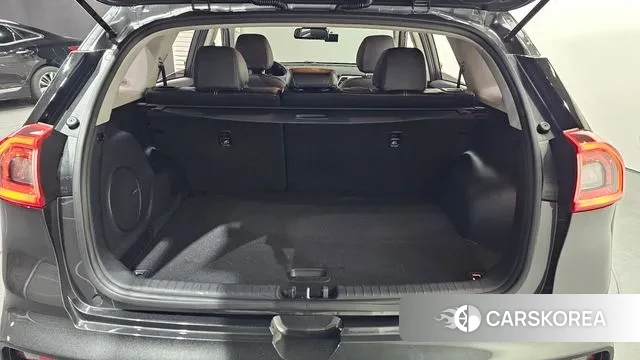 Kia Niro EV id 3765315 из Кореи 10