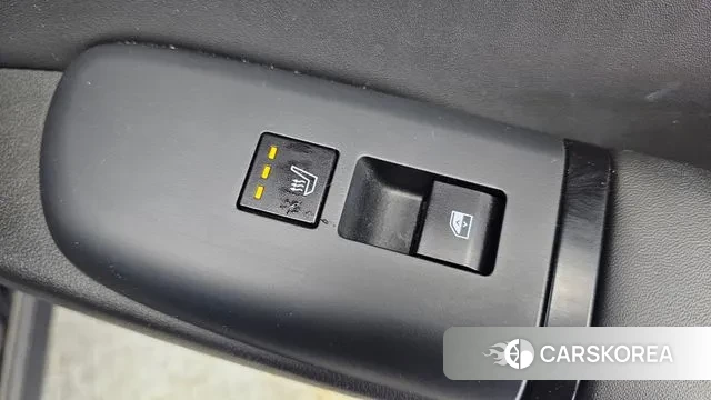 Hyundai Grandeur (GN7) id 3740130 из Кореи 10