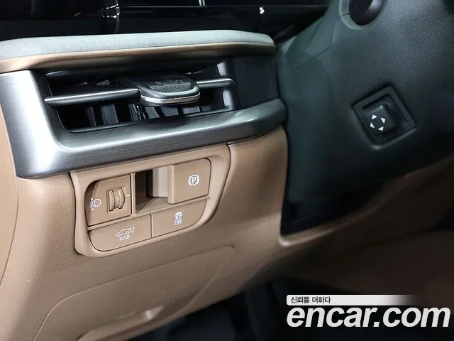 Hyundai Grandeur (GN7) id 2713585 из Кореи 10