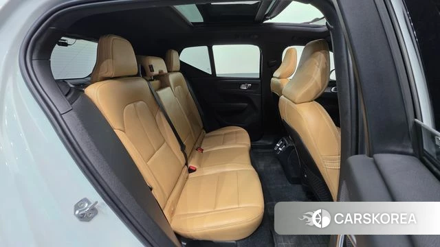 Volvo XC40 id 3833806 из Кореи 10