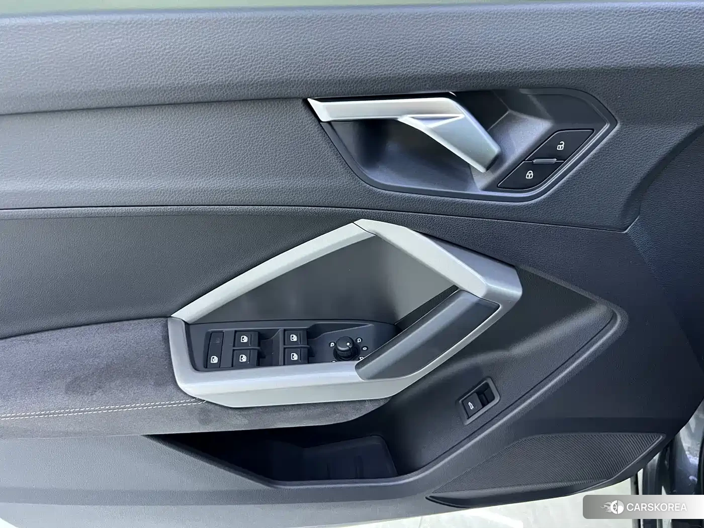 Audi Q3 id 4570840 из Китая 10