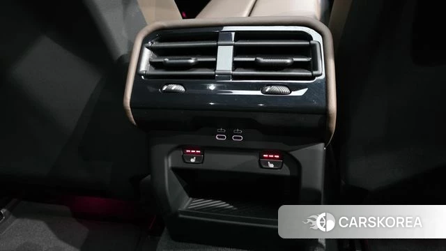 BMW 5 Series (G60) id 4892650 из Кореи 10