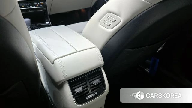Kia K7 Premier Hybrid id 4304164 из Кореи 10