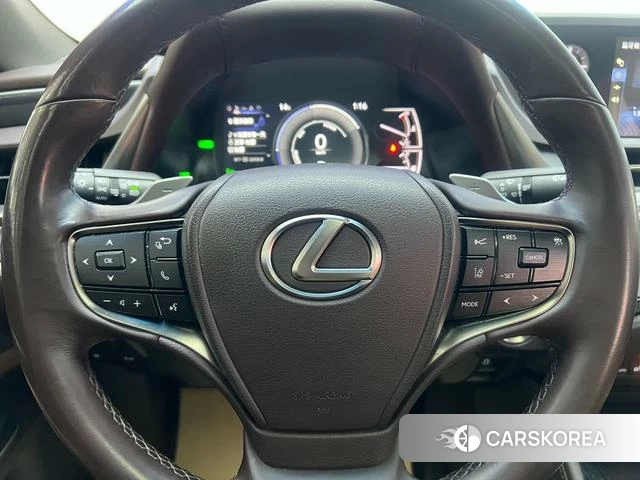 Lexus ES id 4262604 из Китая 10