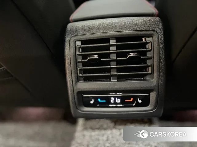 Volkswagen Golf 8th Generation id 3212026 из Кореи 10