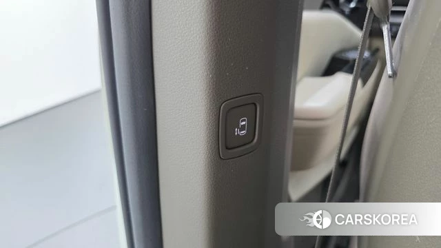 Kia Carnival 4th generation id 4683650 из Кореи 10
