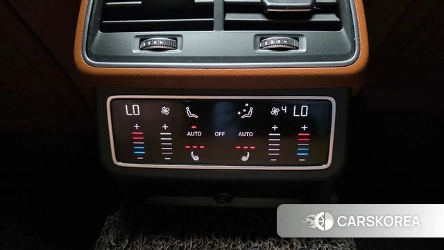 Audi A6 (C8) id 3885152 из Кореи 10