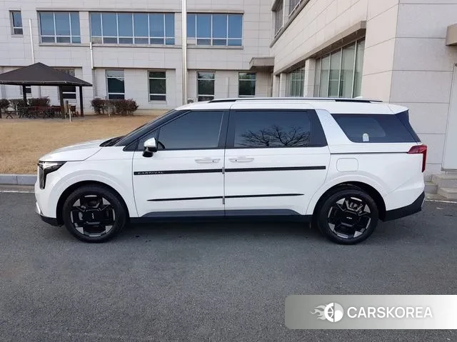 Kia The New Carnival 4th Generation id 3639015 из Кореи 10