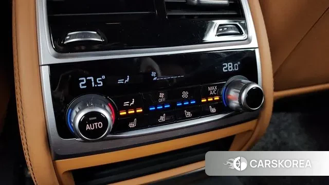 BMW 7 Series (G11) id 3567229 из Кореи 10