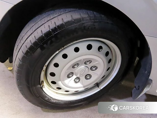 Hyundai Staria id 4529677 из Кореи 10