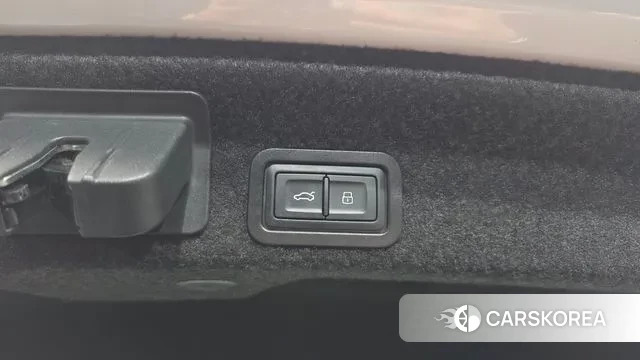 Audi A6 (C8) id 3741137 из Кореи 10