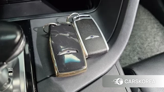 Genesis G70 id 3129407 из Кореи 10