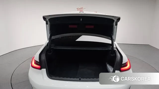 BMW 3 Series (G20) id 3666471 из Кореи 10