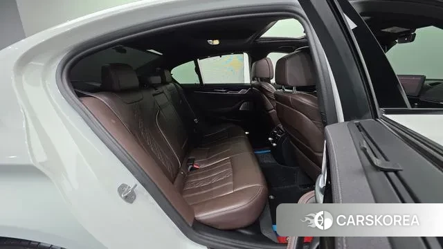 BMW 5 Series (G30) id 3650188 из Кореи 10