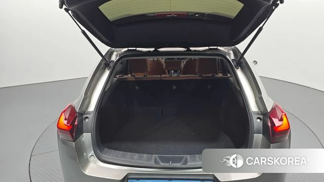 Lexus UX300e id 4316208 из Кореи 10