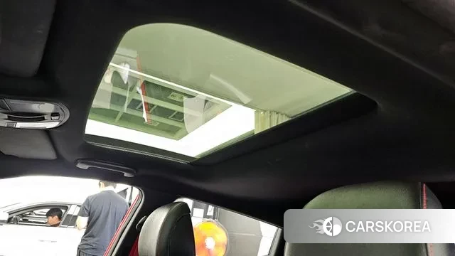 Hyundai Veloster (JS) id 3029456 из Кореи 10