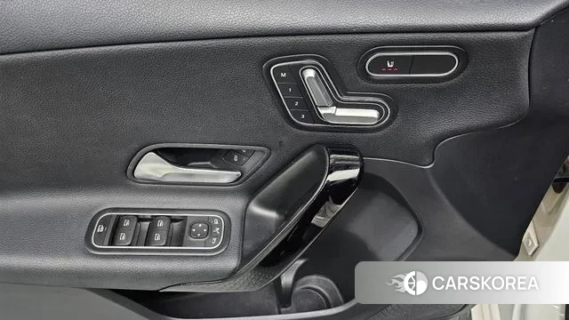 Mercedes-Benz A-Class W177 id 3312773 из Кореи 10