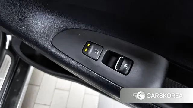 Hyundai The New Grandeur IG id 3402564 из Кореи 10