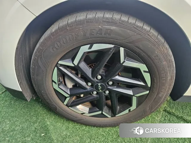 Kia The New Carnival 4th Generation id 3359813 из Кореи 10