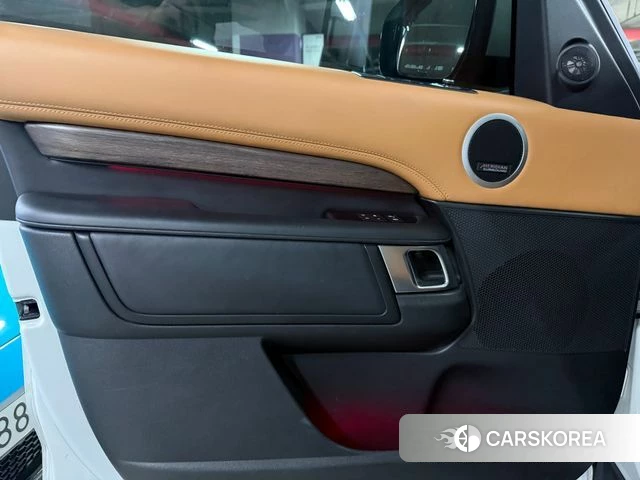 Land Rover Discovery 5 id 4406334 из Кореи 10