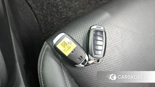 Hyundai The New Kona id 4572708 из Кореи 10