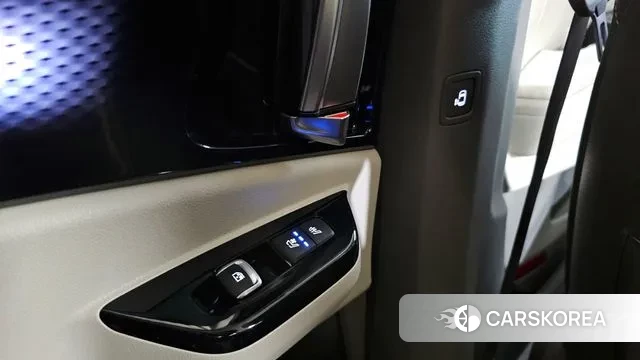 Kia Carnival 4th generation id 3241756 из Кореи 10