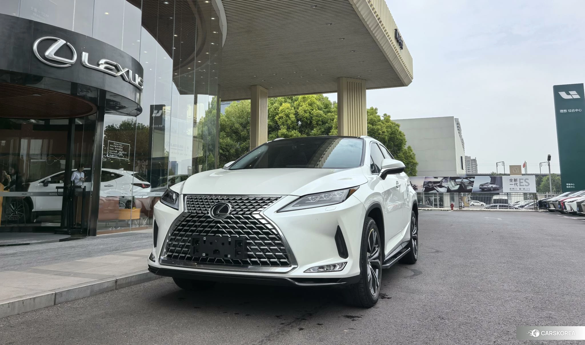 Lexus RX id 4461975 из Китая 10